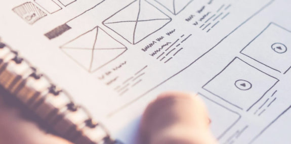 Техническое задание для создания сайта в руке